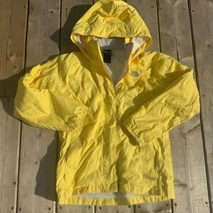North face kids size 14/16 rain and wind breaker